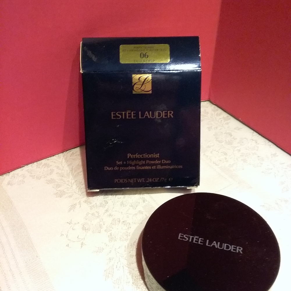 Estee Lauder Perfectionist Highlight Powder Duo